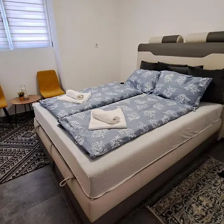 Daire Elita Prenociste Bihać